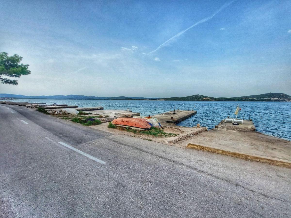 Ana Apartment Betina (Sibenik-Knin)